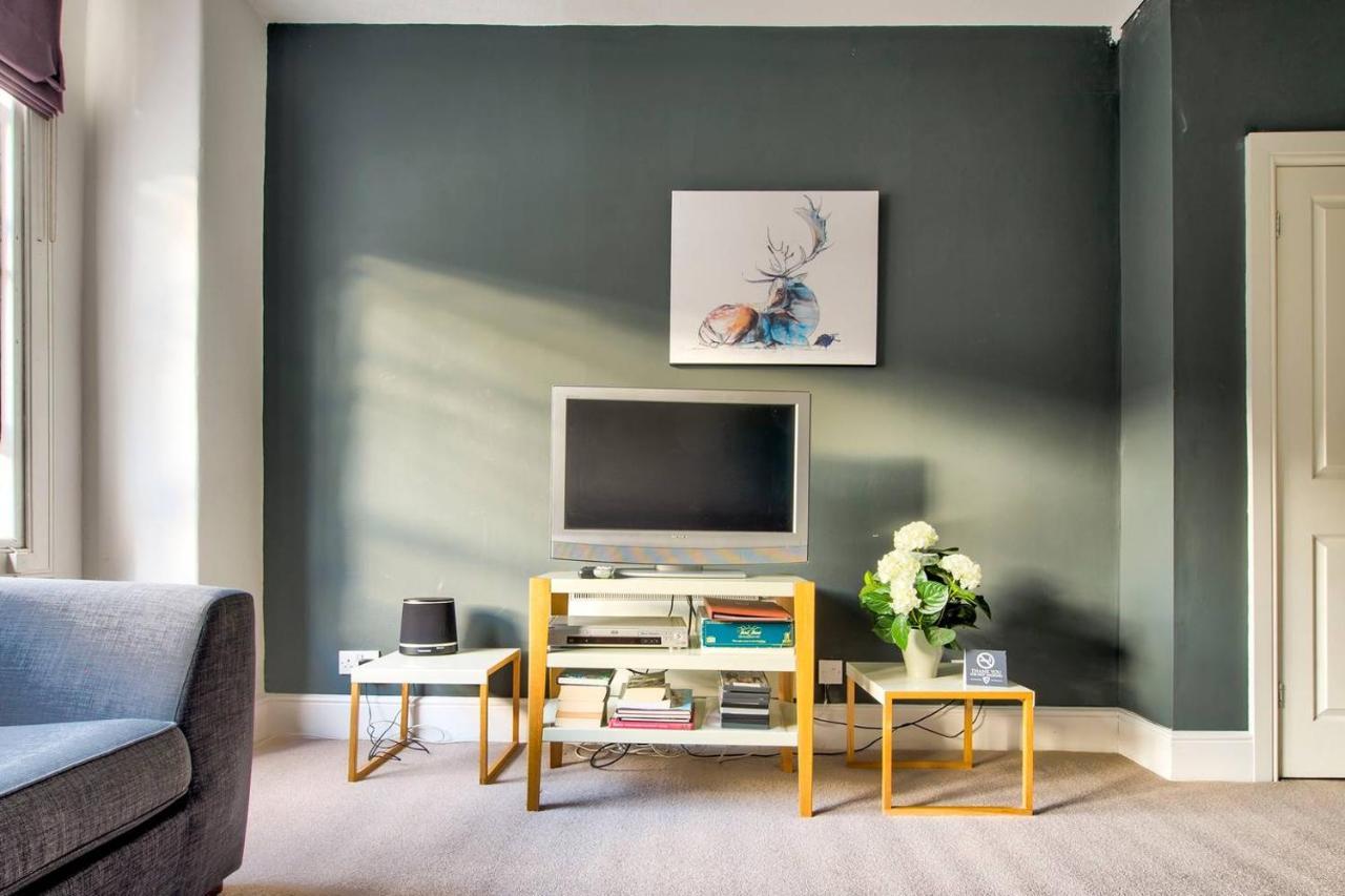 Joivy Bright 1 Bed Flat, Close To Princess Street Эдинбург Экстерьер фото